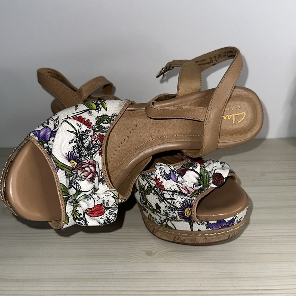 CLARKS WOMAN SHOES - Picture 3 of 5